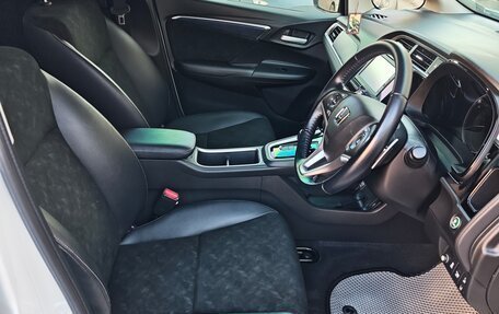 Honda Shuttle II, 2018 год, 1 450 000 рублей, 17 фотография