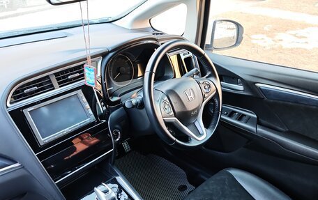 Honda Shuttle II, 2018 год, 1 450 000 рублей, 30 фотография