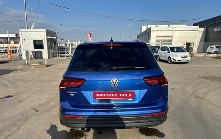 Volkswagen Tiguan II, 2018 год, 2 329 000 рублей, 7 фотография