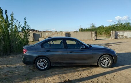 BMW 3 серия, 2018 год, 2 000 000 рублей, 10 фотография