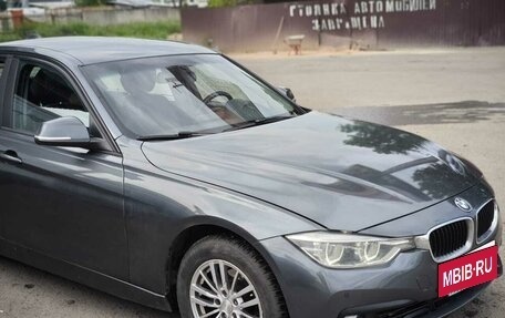 BMW 3 серия, 2018 год, 2 000 000 рублей, 2 фотография