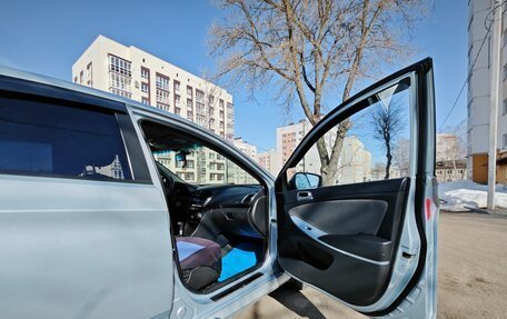 Hyundai Solaris II рестайлинг, 2013 год, 790 000 рублей, 3 фотография