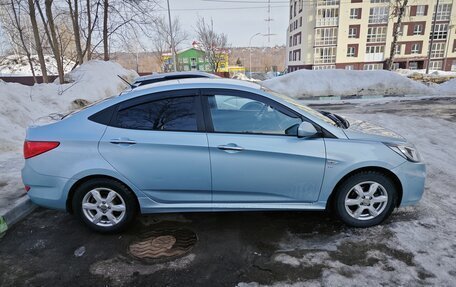Hyundai Solaris II рестайлинг, 2013 год, 790 000 рублей, 6 фотография