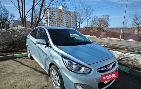 Hyundai Solaris II рестайлинг, 2013 год, 790 000 рублей, 2 фотография