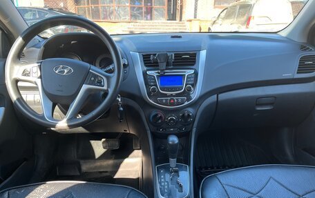 Hyundai Solaris II рестайлинг, 2011 год, 650 000 рублей, 9 фотография