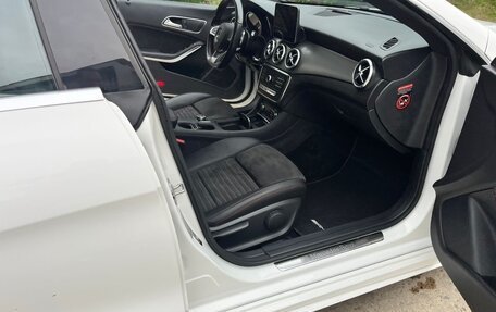 Mercedes-Benz CLA, 2019 год, 2 350 000 рублей, 5 фотография