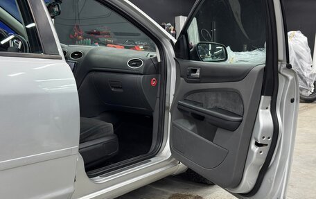 Ford Focus II рестайлинг, 2007 год, 500 000 рублей, 25 фотография