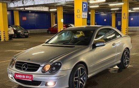 Mercedes-Benz CLK-Класс, 2005 год, 650 000 рублей, 8 фотография