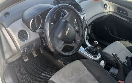 Chevrolet Cruze II, 2014 год, 650 000 рублей, 6 фотография