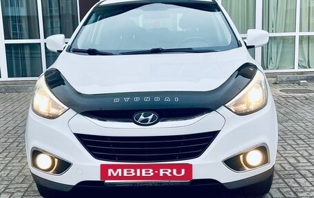 Hyundai ix35 I рестайлинг, 2015 год, 1 400 000 рублей, 2 фотография