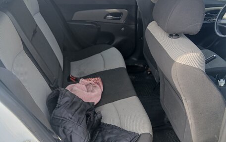 Chevrolet Cruze II, 2014 год, 650 000 рублей, 10 фотография