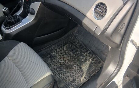 Chevrolet Cruze II, 2014 год, 650 000 рублей, 8 фотография