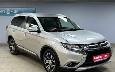 Mitsubishi Outlander III рестайлинг 3, 2017 год, 2 212 000 рублей, 3 фотография