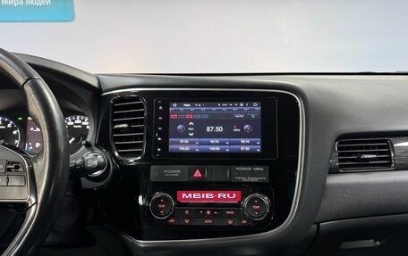 Mitsubishi Outlander III рестайлинг 3, 2017 год, 2 212 000 рублей, 19 фотография