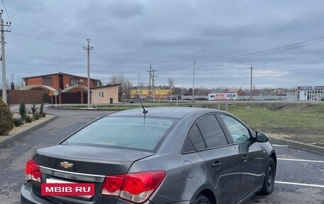 Chevrolet Cruze II, 2011 год, 545 000 рублей, 4 фотография