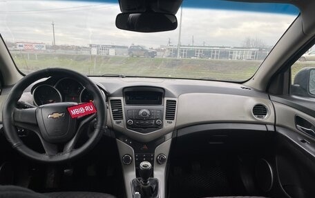 Chevrolet Cruze II, 2011 год, 545 000 рублей, 7 фотография