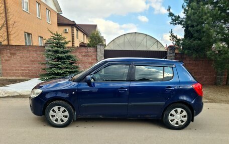 Skoda Fabia II, 2009 год, 345 000 рублей, 2 фотография