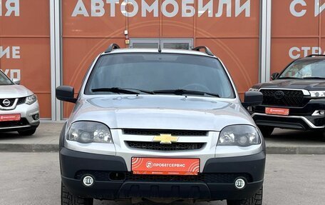 Chevrolet Niva I рестайлинг, 2016 год, 680 000 рублей, 2 фотография