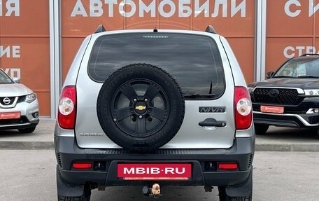 Chevrolet Niva I рестайлинг, 2016 год, 680 000 рублей, 6 фотография