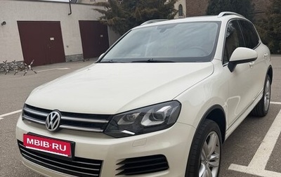 Volkswagen Touareg III, 2011 год, 2 400 000 рублей, 1 фотография