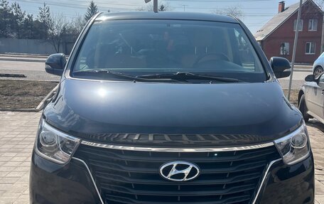 Hyundai H-1 II рестайлинг, 2021 год, 3 980 000 рублей, 7 фотография