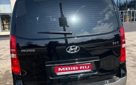 Hyundai H-1 II рестайлинг, 2021 год, 3 980 000 рублей, 11 фотография