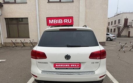 Volkswagen Touareg III, 2011 год, 2 400 000 рублей, 5 фотография