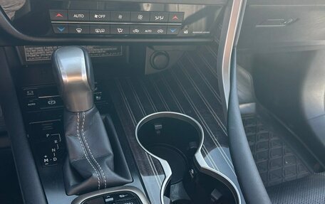 Lexus RX IV рестайлинг, 2016 год, 3 890 000 рублей, 8 фотография