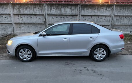 Volkswagen Jetta VI, 2012 год, 1 150 000 рублей, 4 фотография