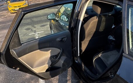 SEAT Ibiza IV рестайлинг 2, 2012 год, 800 000 рублей, 12 фотография