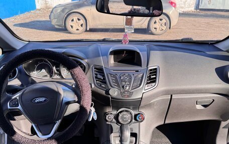 Ford Fiesta, 2015 год, 839 000 рублей, 8 фотография