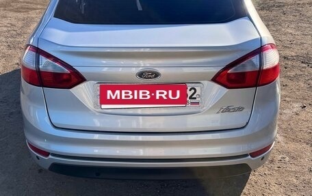 Ford Fiesta, 2015 год, 839 000 рублей, 4 фотография