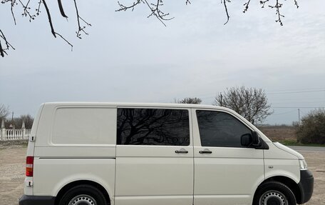 Volkswagen Transporter T5 рестайлинг, 2008 год, 1 300 000 рублей, 2 фотография