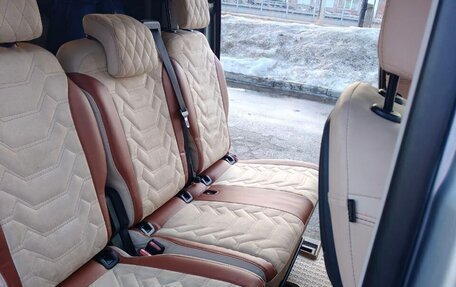 Peugeot Traveller I, 2018 год, 2 000 000 рублей, 13 фотография