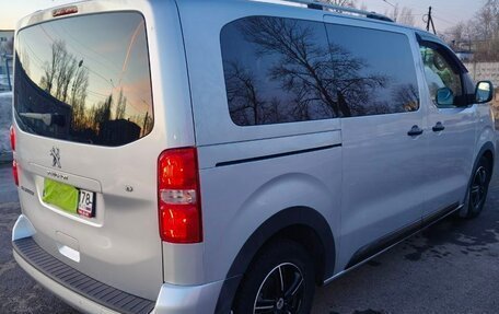 Peugeot Traveller I, 2018 год, 2 000 000 рублей, 19 фотография