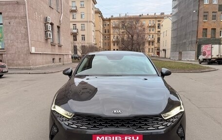 KIA K5, 2020 год, 2 450 000 рублей, 17 фотография