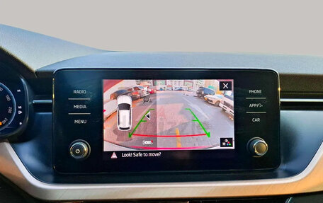 Skoda Kamiq I, 2022 год, 1 950 000 рублей, 12 фотография