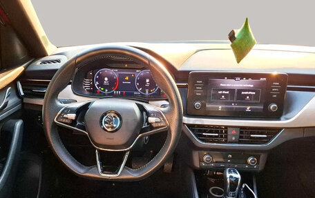 Skoda Kamiq I, 2022 год, 1 950 000 рублей, 10 фотография