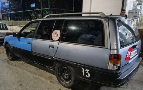 Opel Omega A, 1989 год, 159 000 рублей, 7 фотография