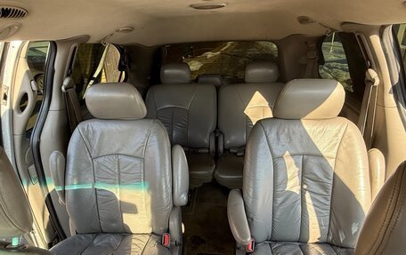 Chrysler Town & Country IV, 2001 год, 330 000 рублей, 11 фотография