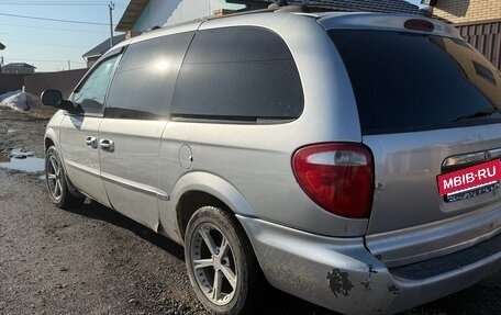 Chrysler Town & Country IV, 2001 год, 330 000 рублей, 7 фотография