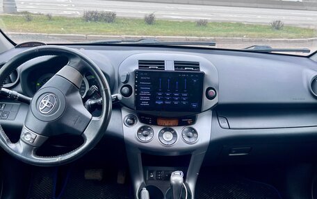 Toyota RAV4, 2006 год, 1 000 000 рублей, 6 фотография