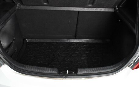 Hyundai Solaris II рестайлинг, 2014 год, 999 000 рублей, 17 фотография