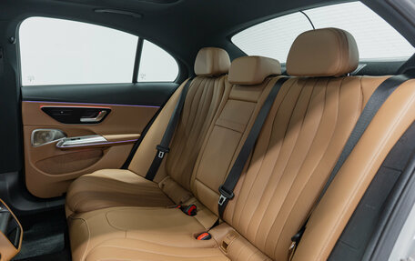 Mercedes-Benz E-Класс, 2025 год, 10 790 000 рублей, 26 фотография