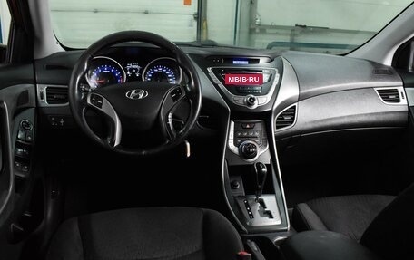 Hyundai Elantra V, 2012 год, 999 000 рублей, 6 фотография