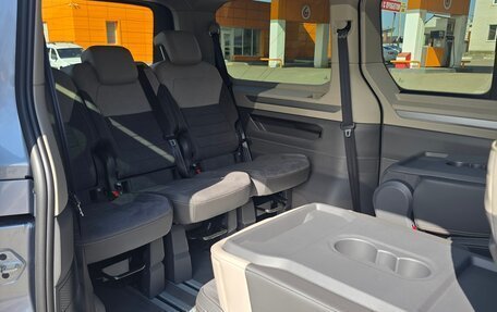 Volkswagen Multivan T6 рестайлинг, 2025 год, 10 500 000 рублей, 11 фотография