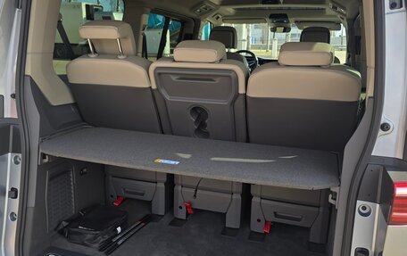 Volkswagen Multivan T6 рестайлинг, 2025 год, 10 500 000 рублей, 24 фотография