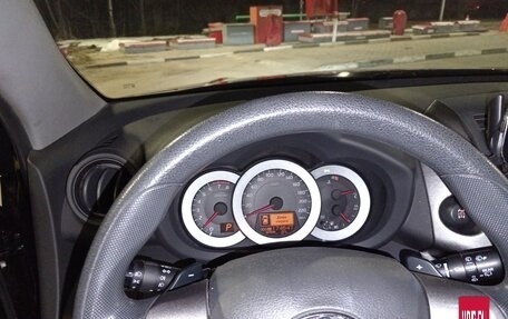 Toyota RAV4, 2012 год, 1 550 000 рублей, 2 фотография