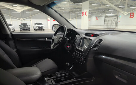 KIA Sorento II рестайлинг, 2018 год, 1 990 000 рублей, 11 фотография