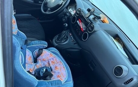 Peugeot Partner II рестайлинг 2, 2012 год, 550 000 рублей, 4 фотография